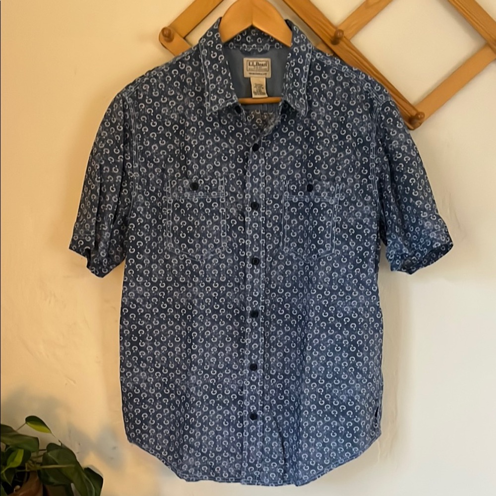 LLBean Men’s Button Down